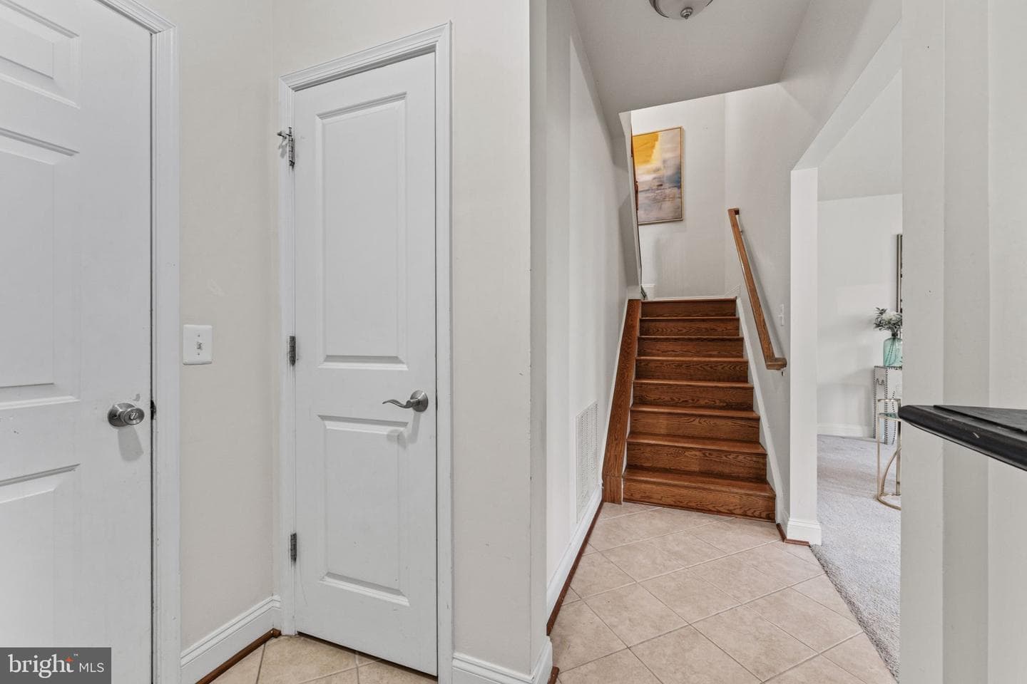 5846 Donovan Lane photo 9