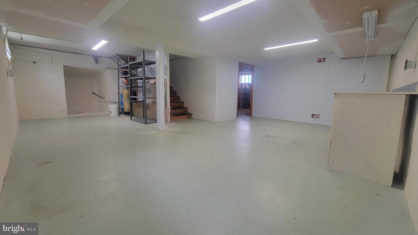 17010 Frederick Road photo 32