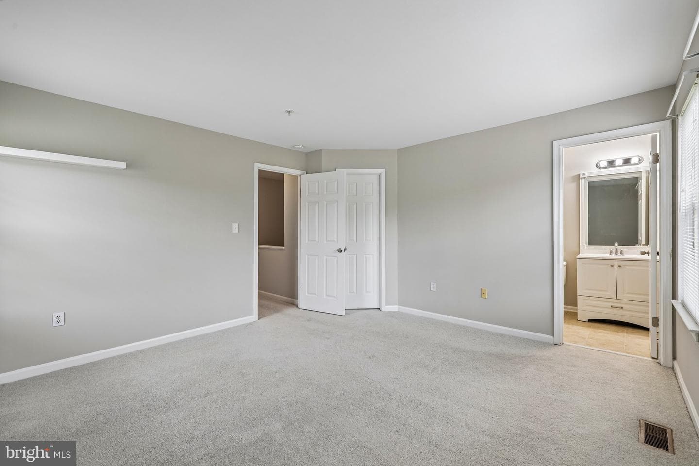 6233 Sandpiper Court #1 photo 24