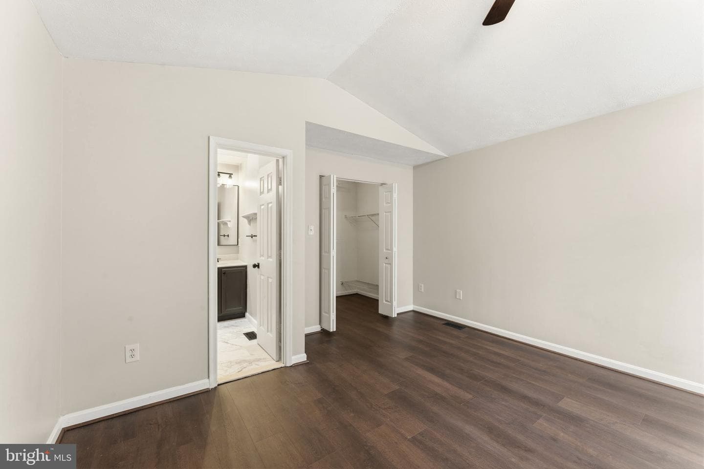 6437 Julie Ann Drive photo 25