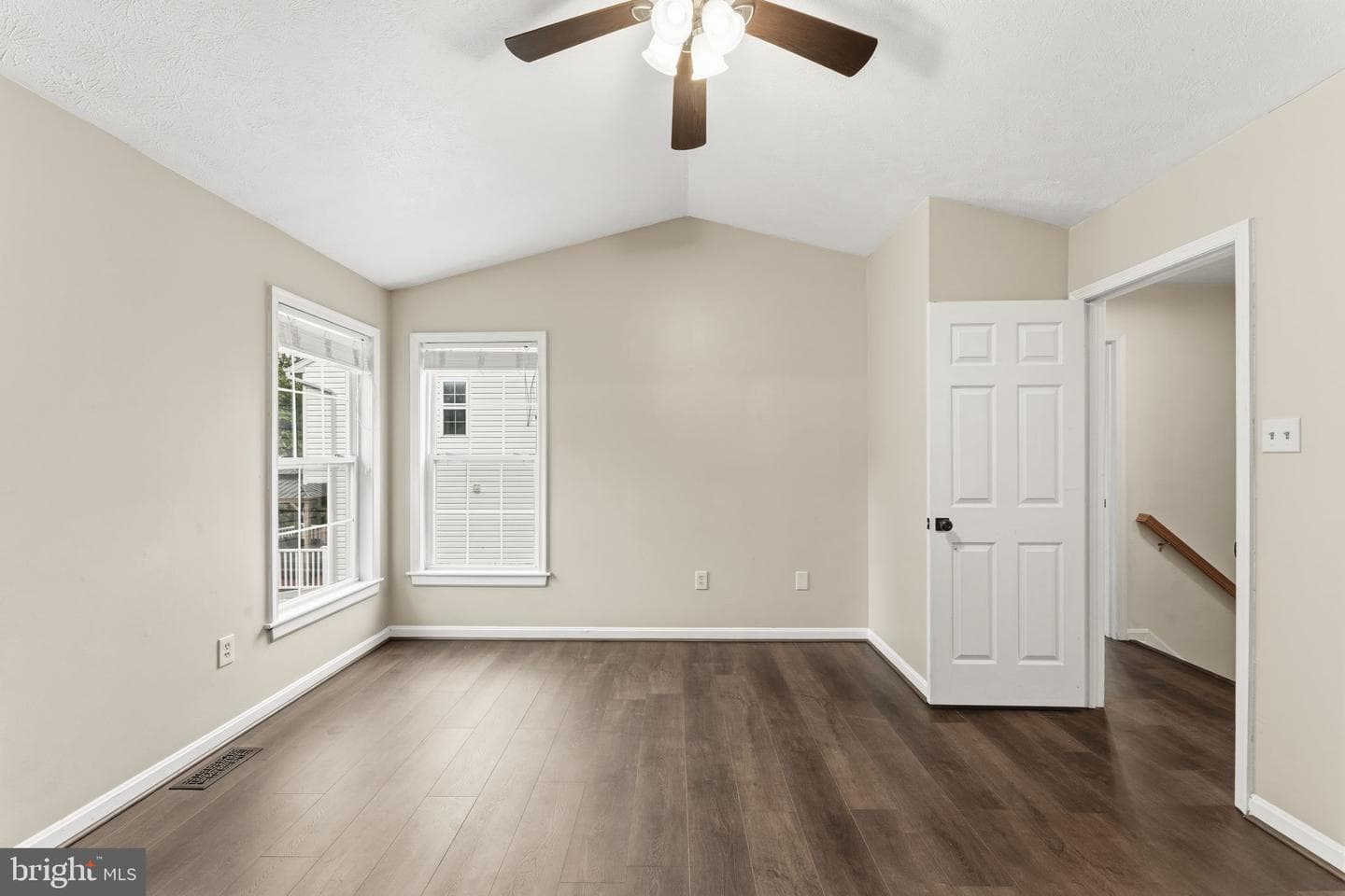 6437 Julie Ann Drive photo 27