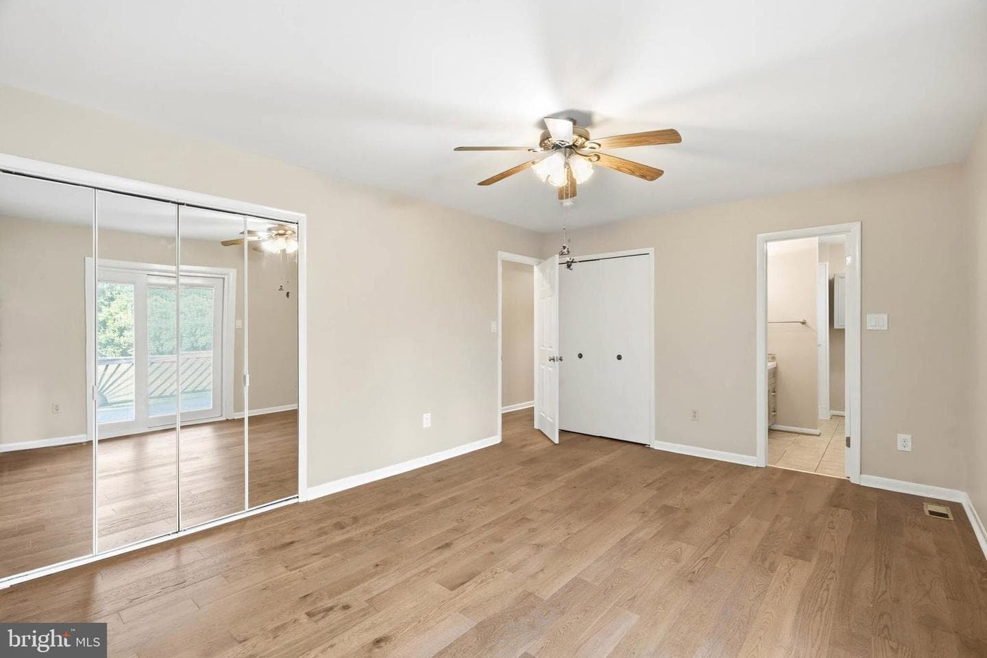 6717 Sewells Orchard Drive photo 24