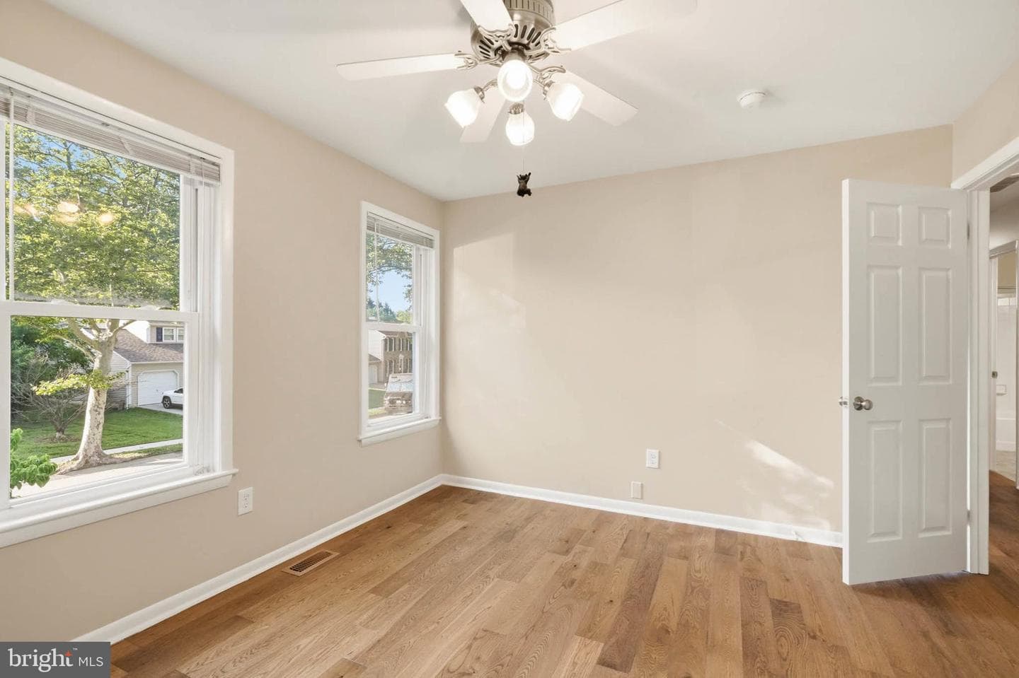6717 Sewells Orchard Drive photo 29
