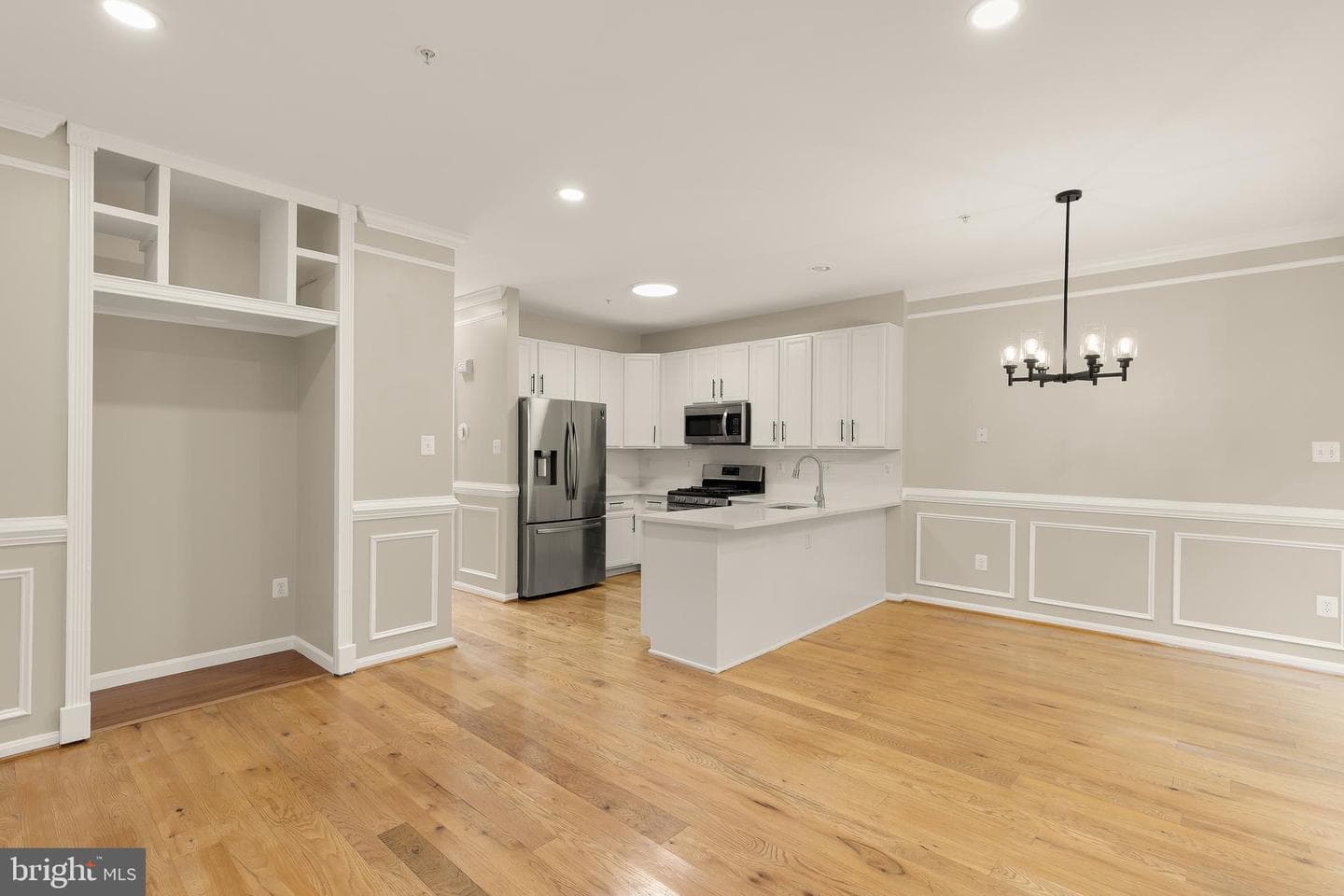 5748 Goldfinch Court photo 27