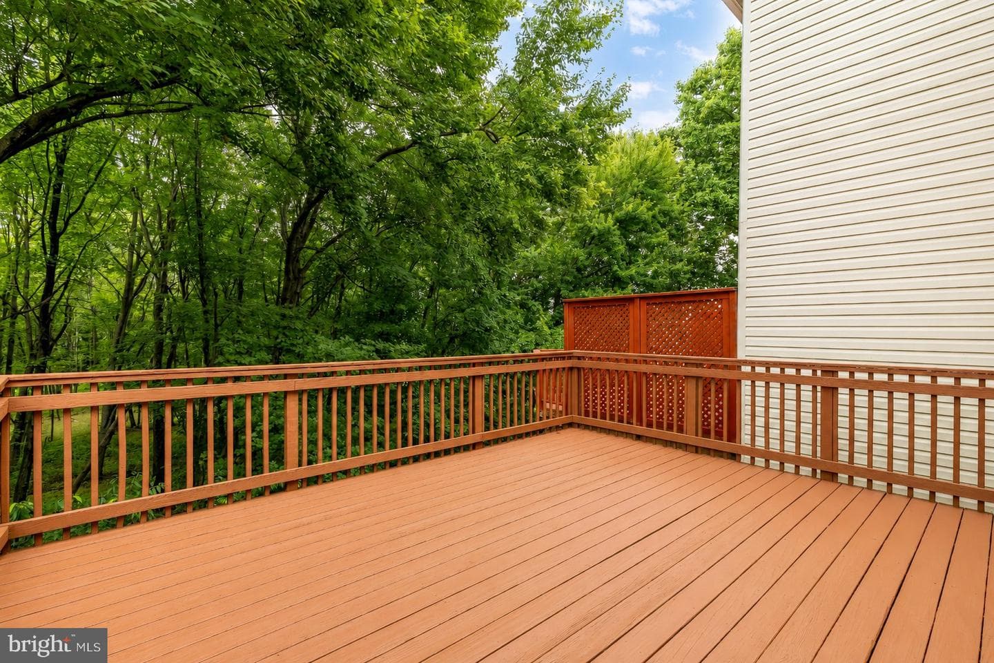 5748 Goldfinch Court photo 30