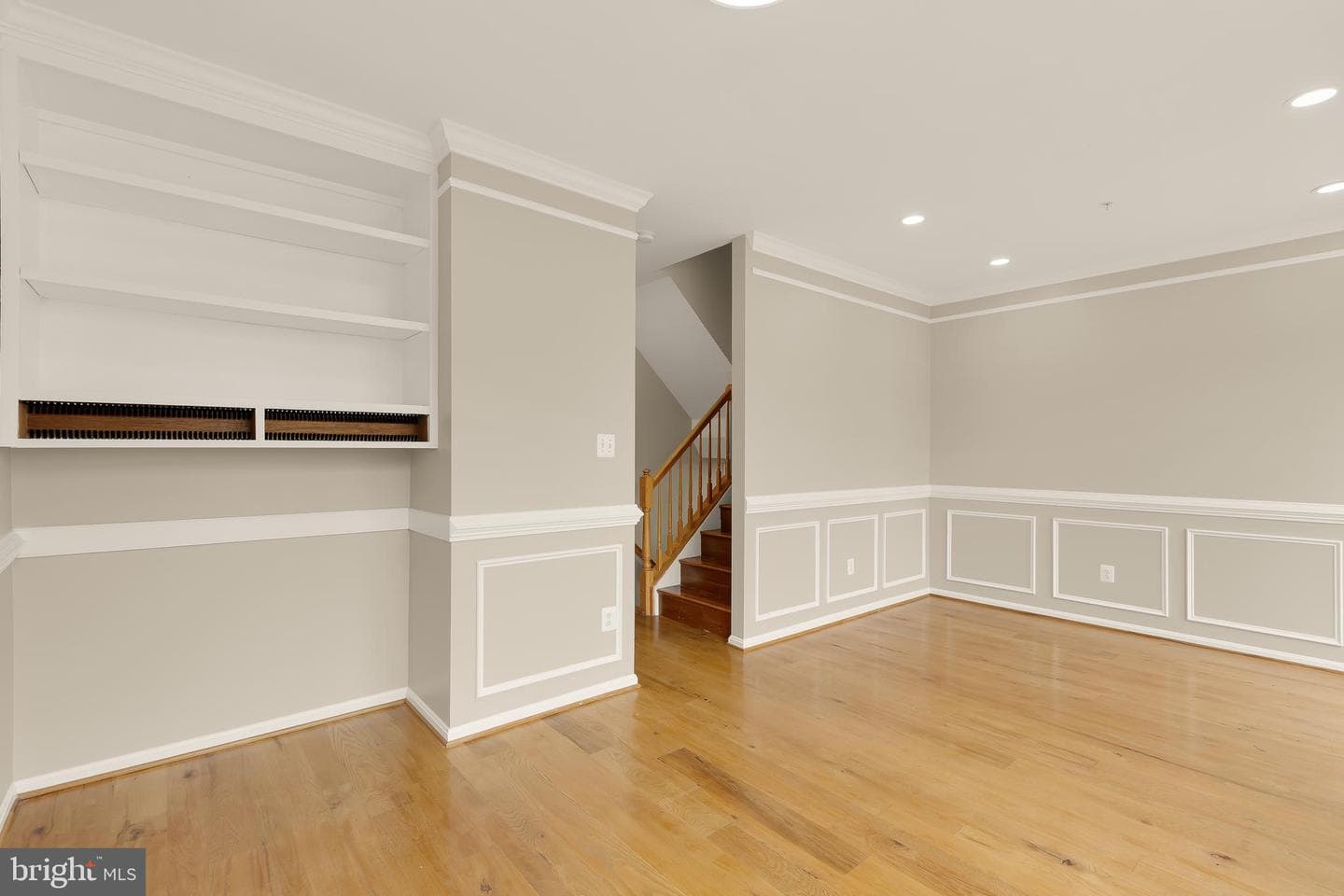 5748 Goldfinch Court photo 39