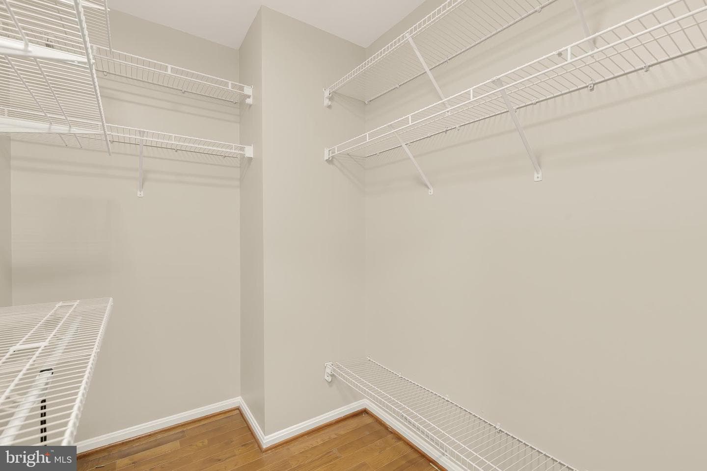 5748 Goldfinch Court photo 47