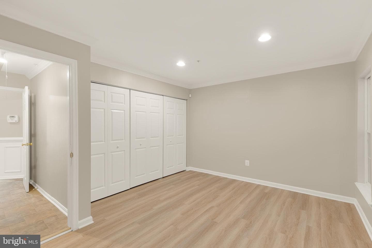 5748 Goldfinch Court photo 7