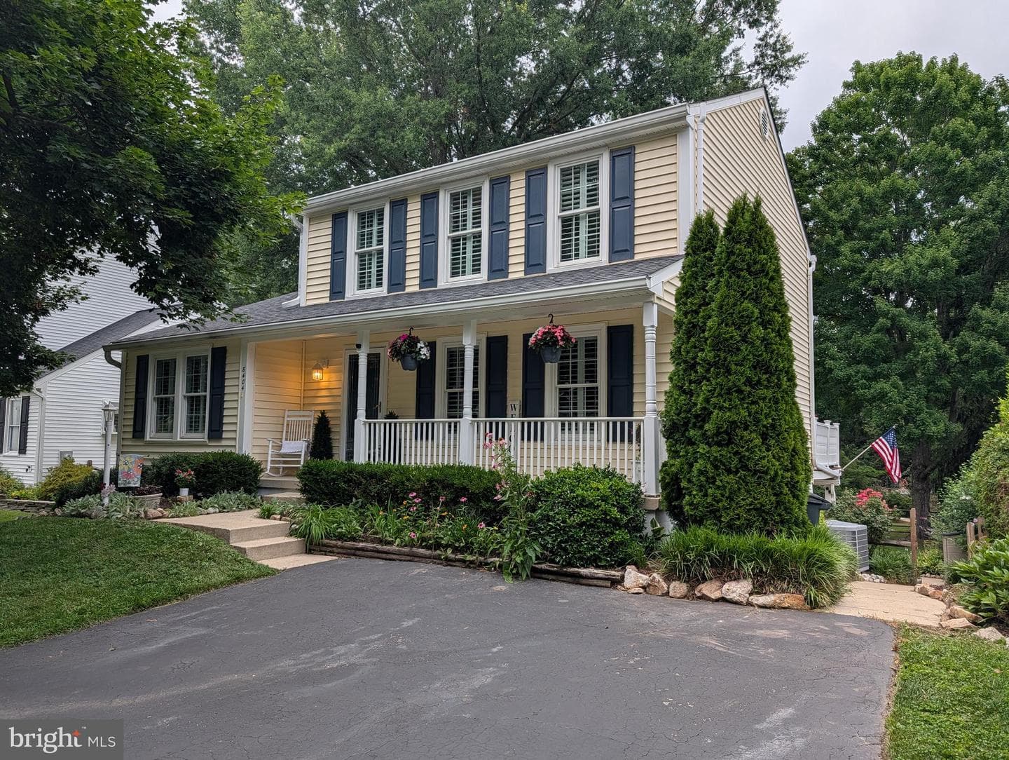 8404 Braddock Way photo 4