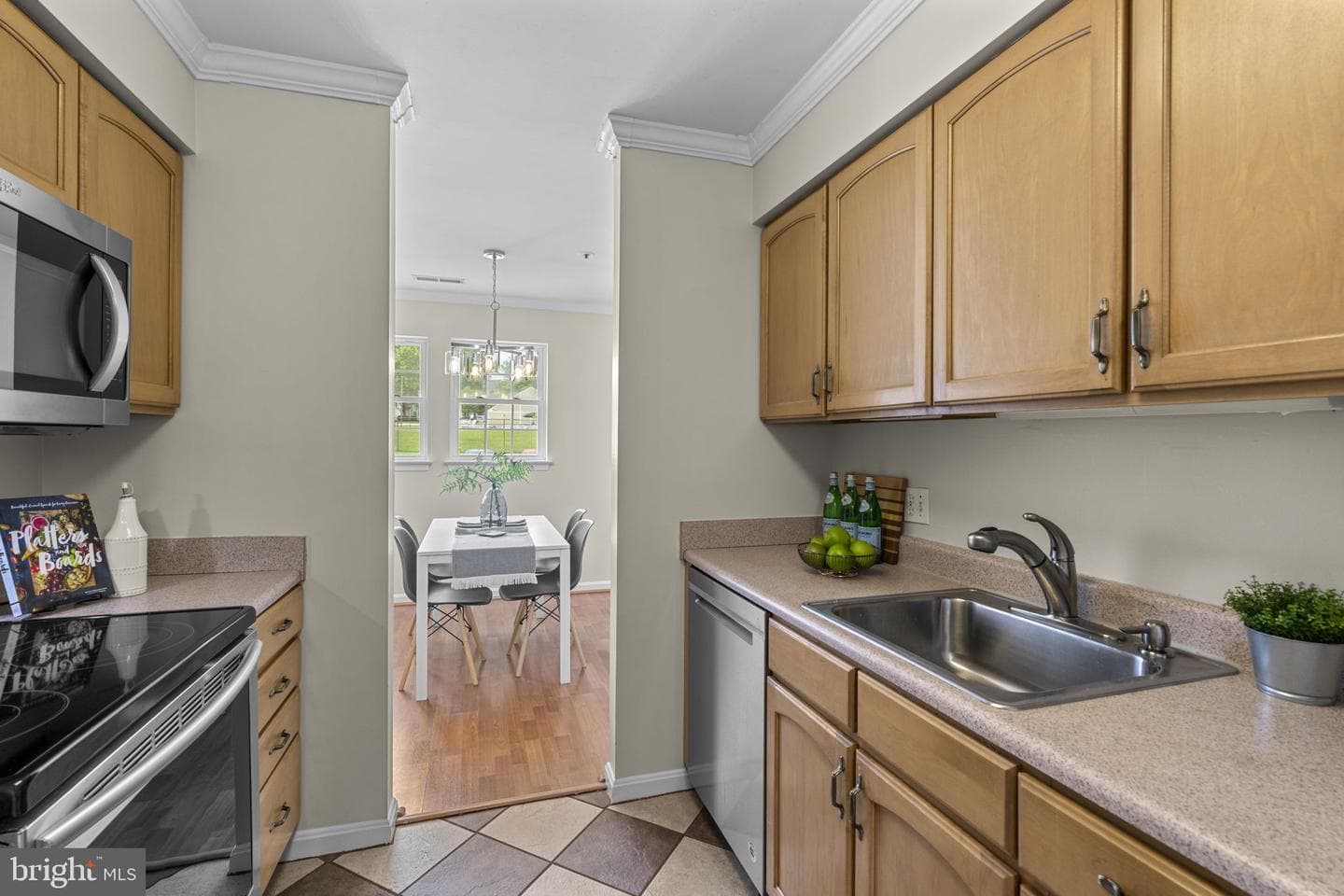 8513 Falls Run Road #d photo 11