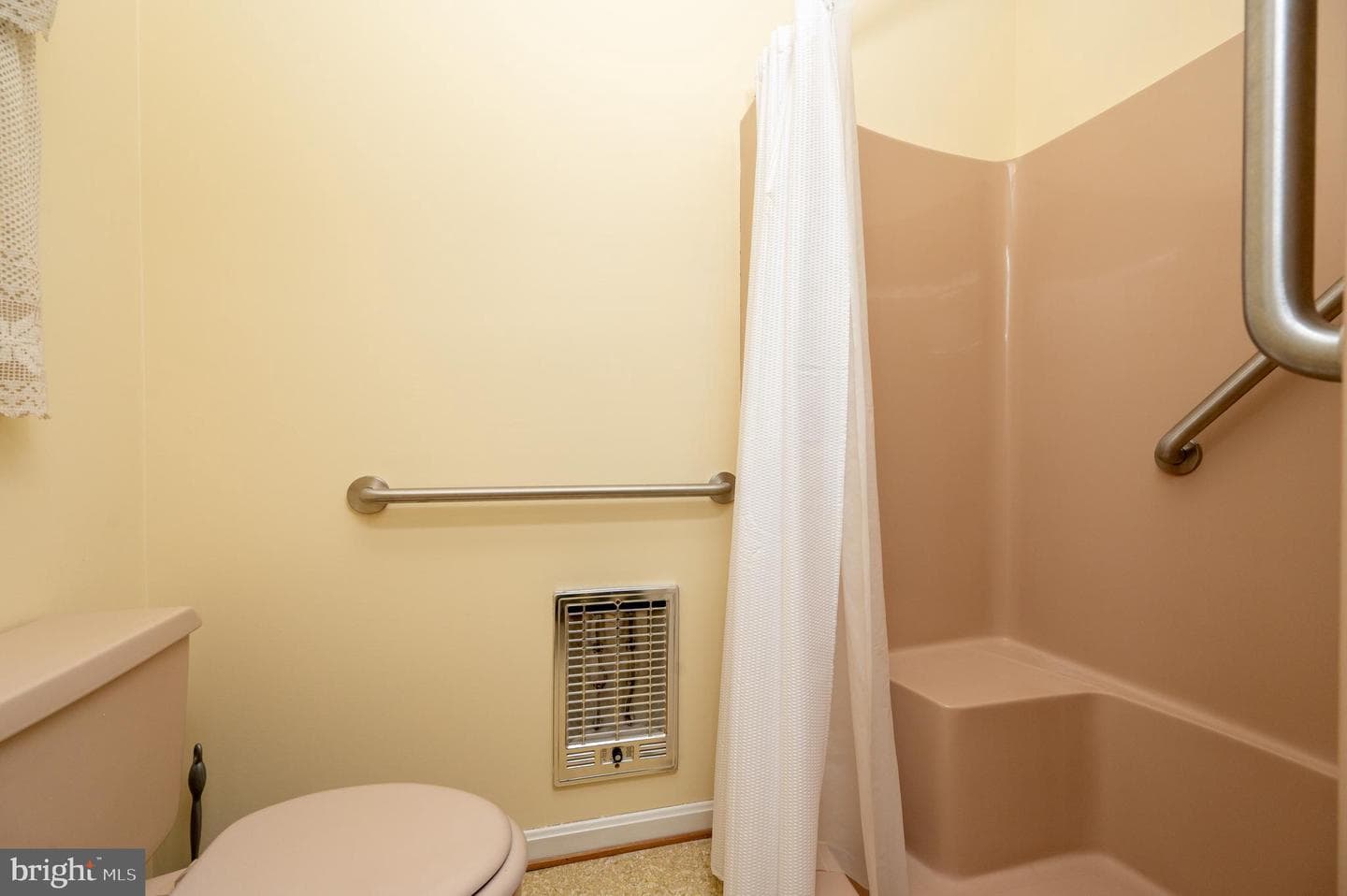 4900 Ilchester Road photo 25