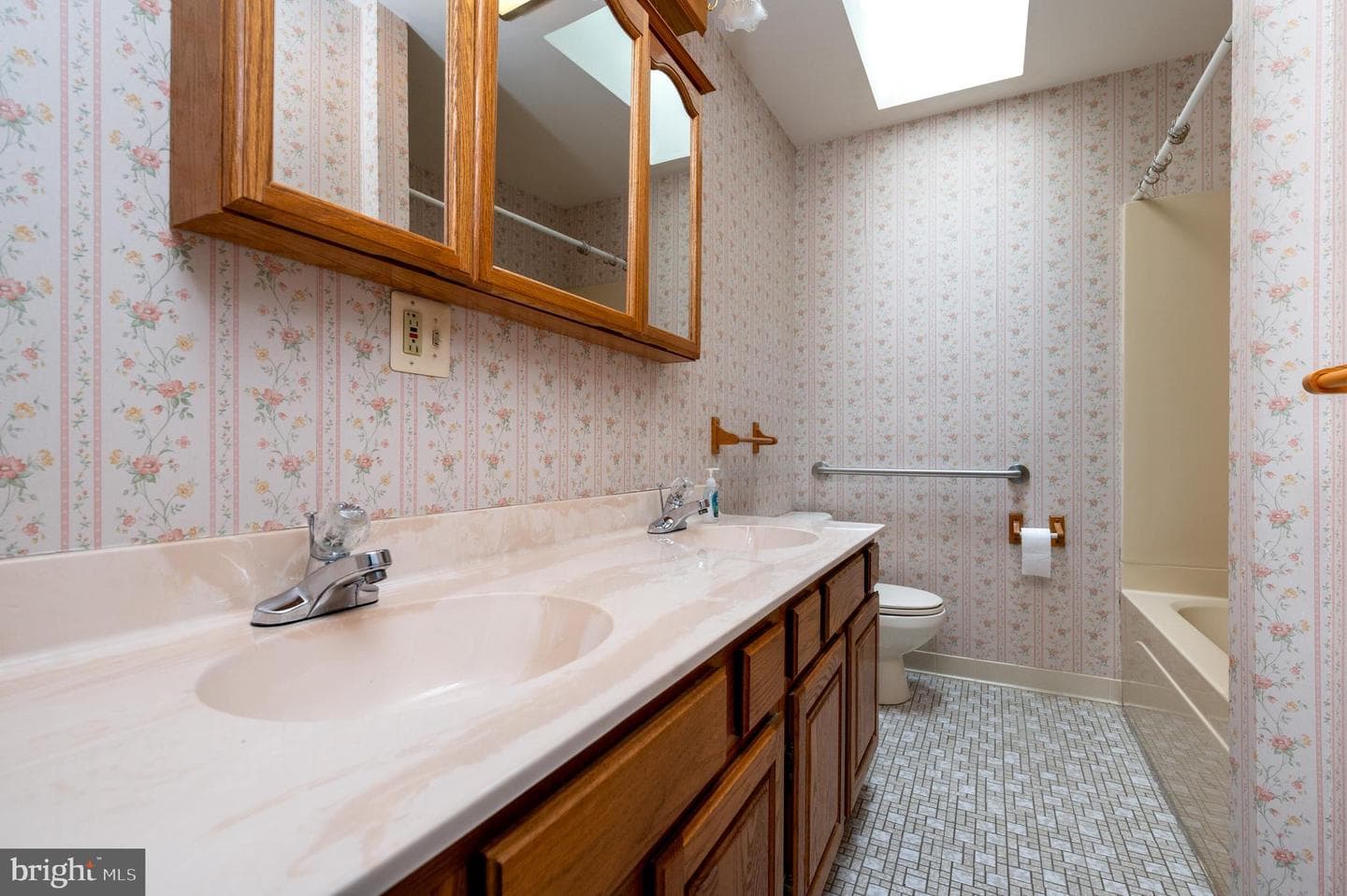 4900 Ilchester Road photo 28