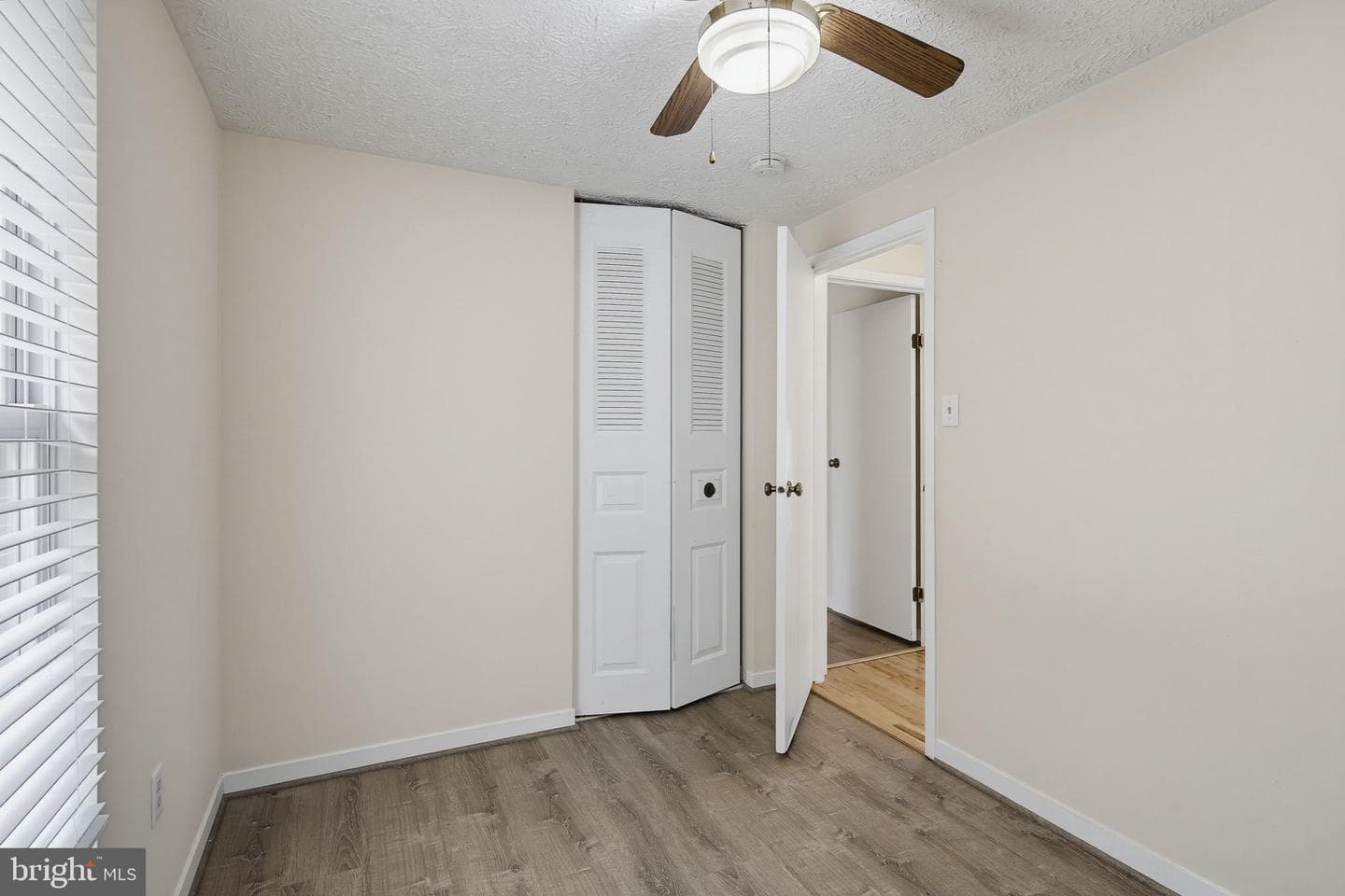 5571 Hunting Horn Drive photo 17