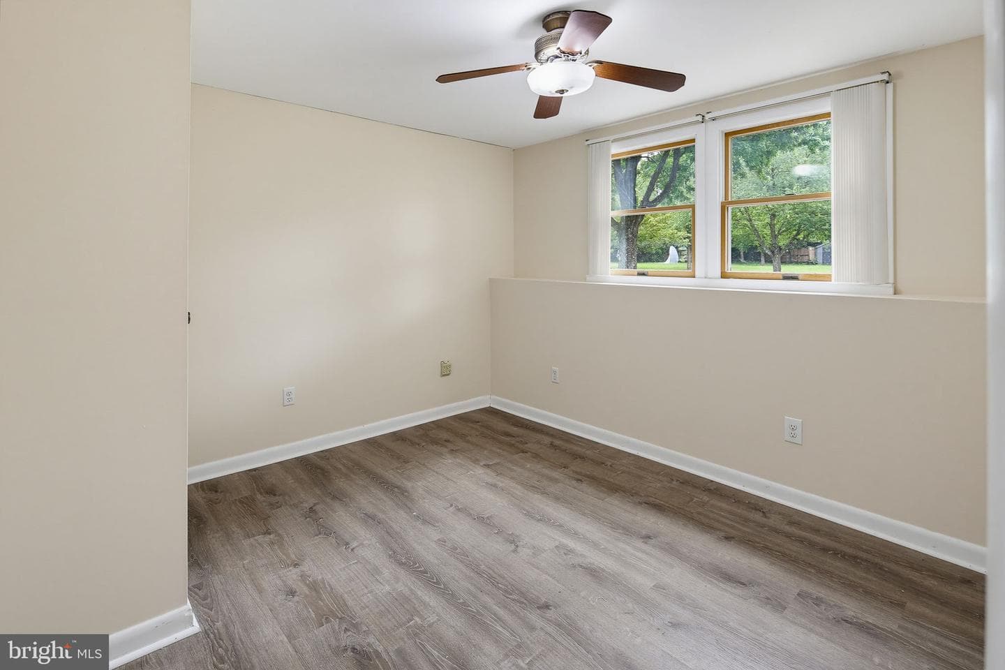 5571 Hunting Horn Drive photo 25