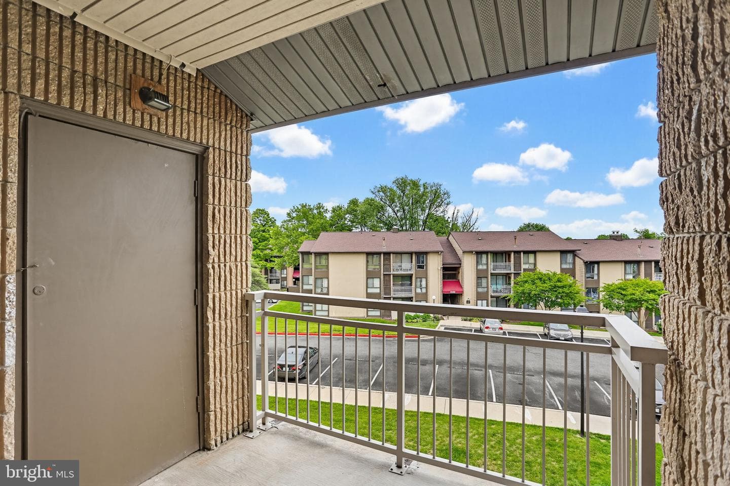 6081 Majors Lane #12 photo 35