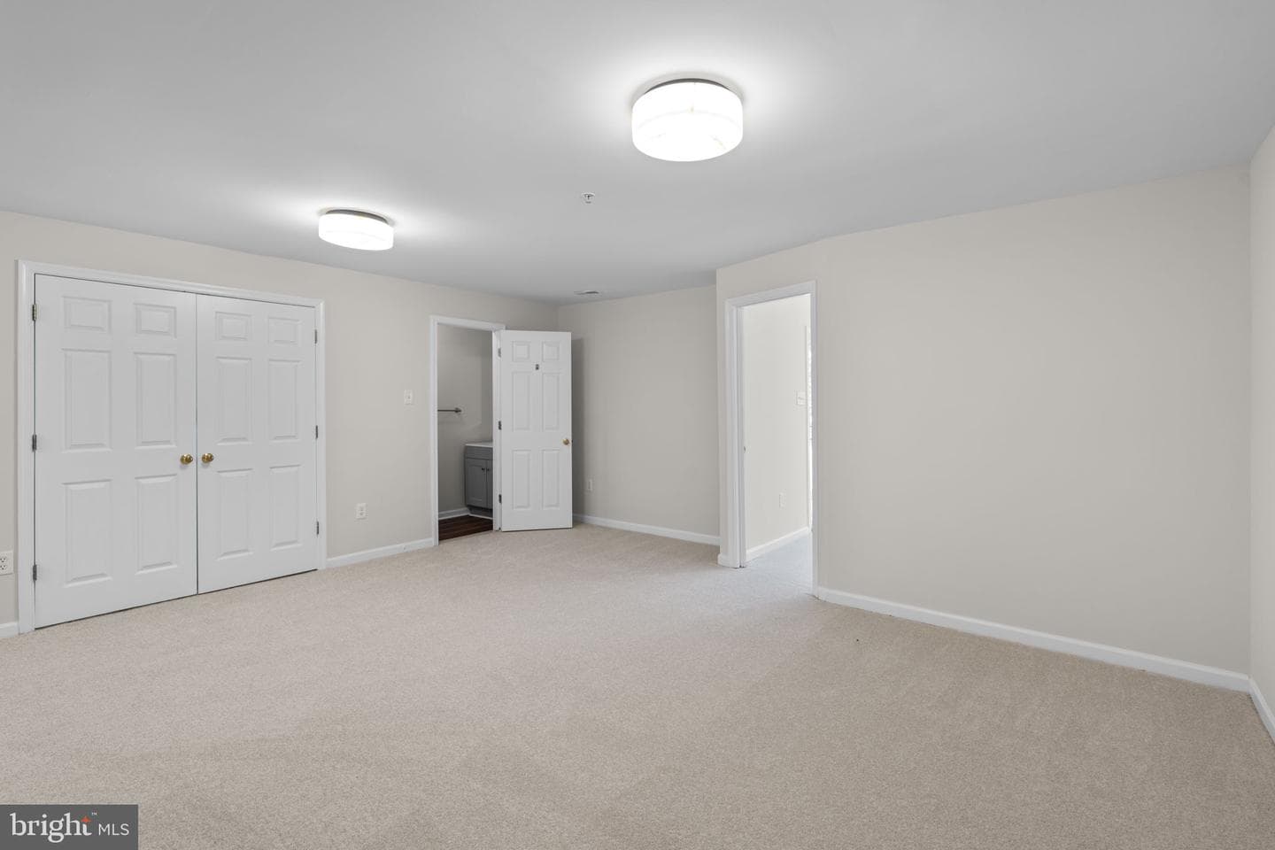 8787 Stonehouse Drive photo 34