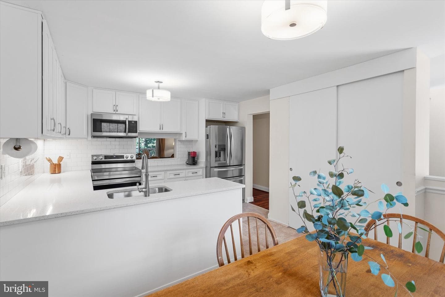 9752 Summer Park Court photo 11
