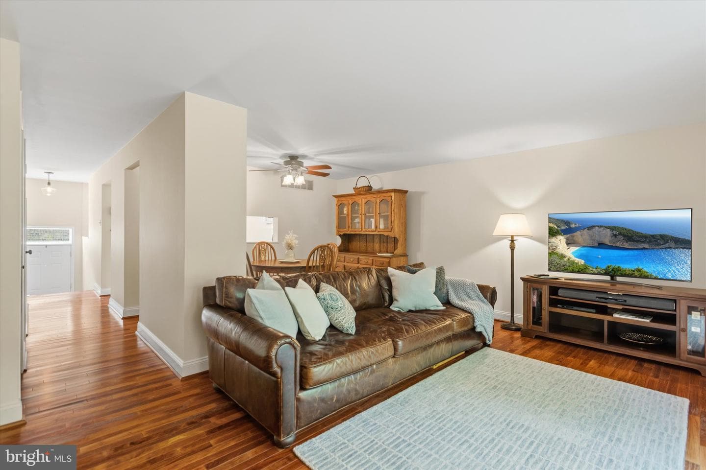 9752 Summer Park Court photo 15