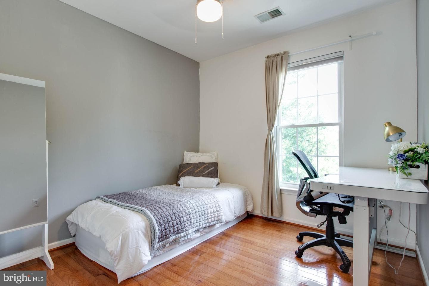 10700 Croydon Court photo 33