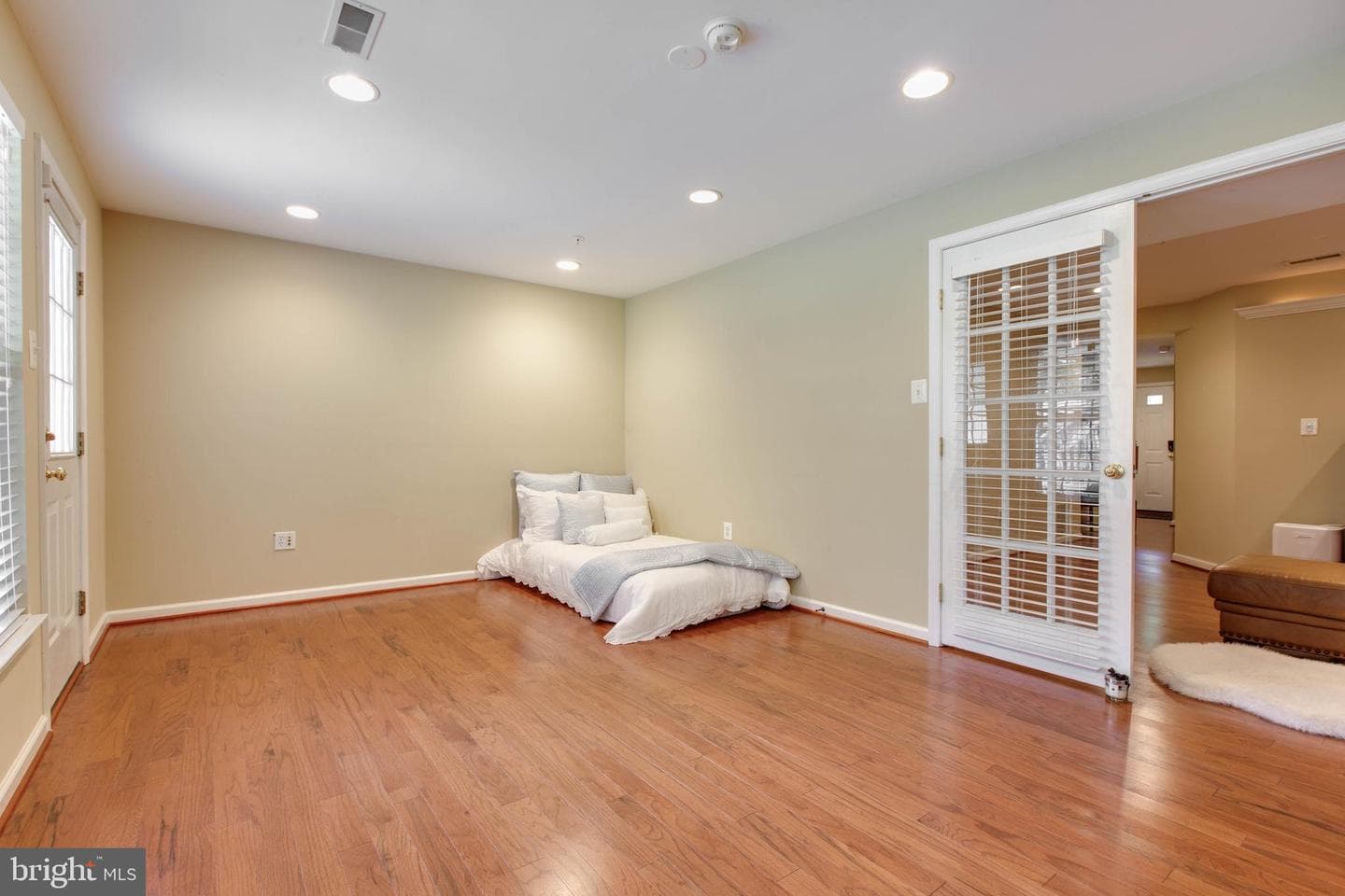 10700 Croydon Court photo 43