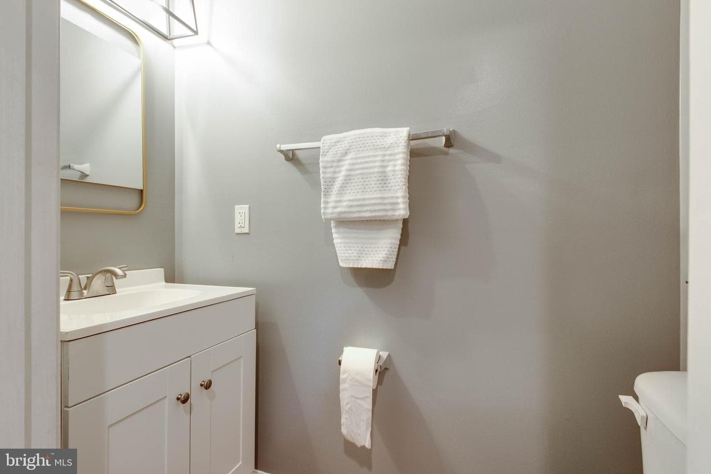 10700 Croydon Court photo 7
