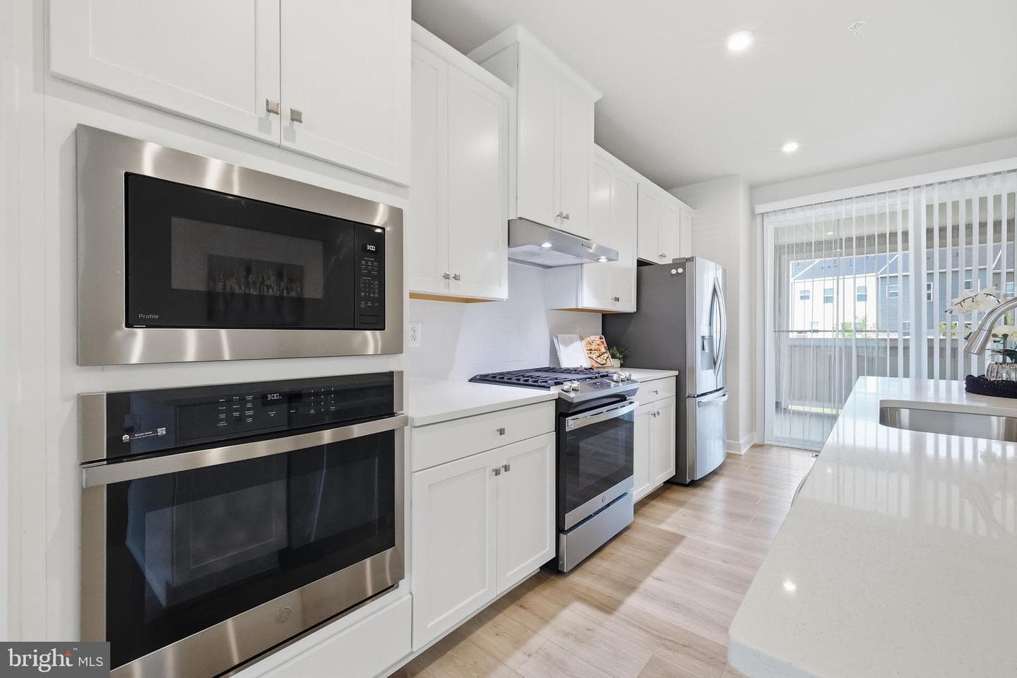 8115 Primrose Lane photo 10
