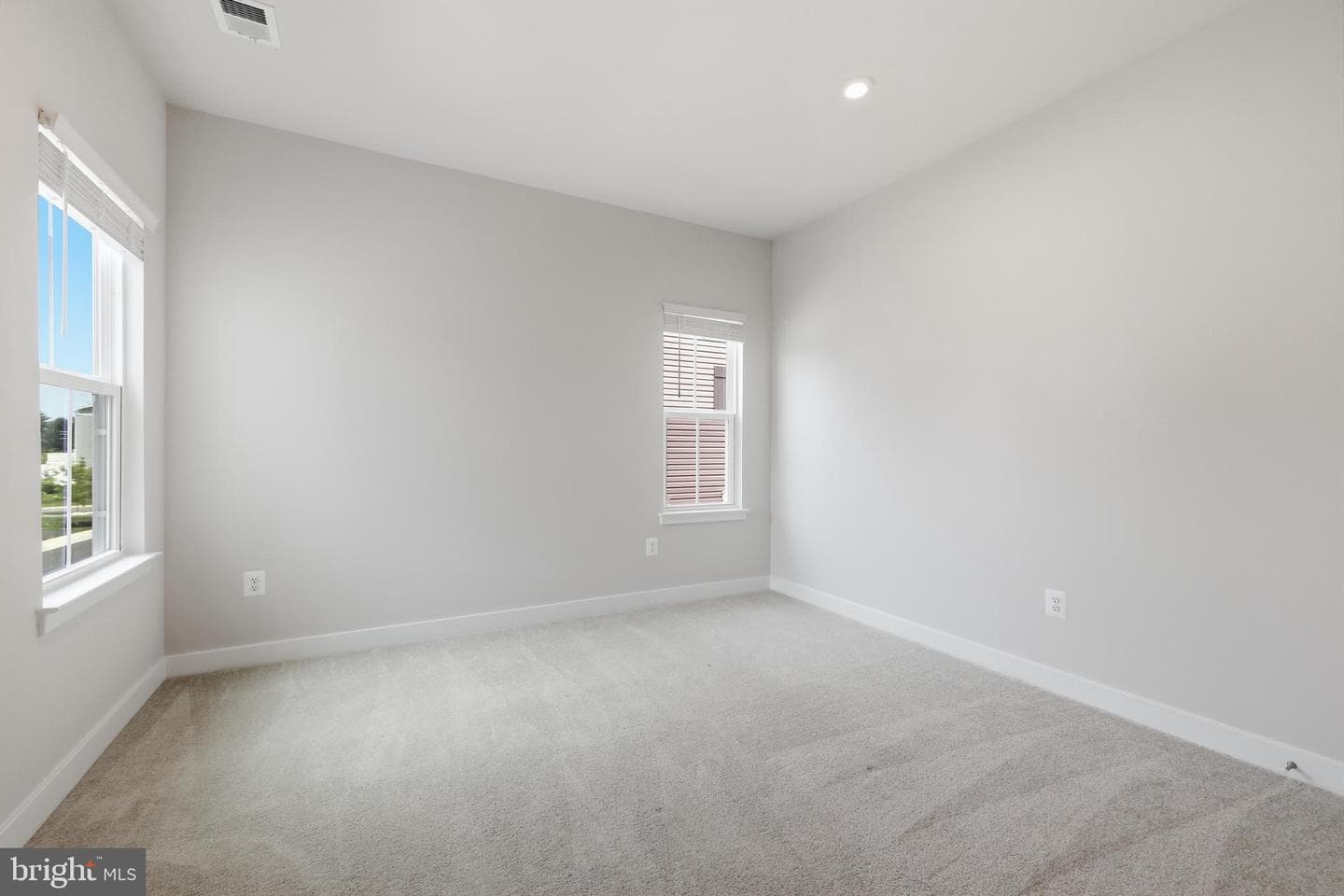 8115 Primrose Lane photo 35