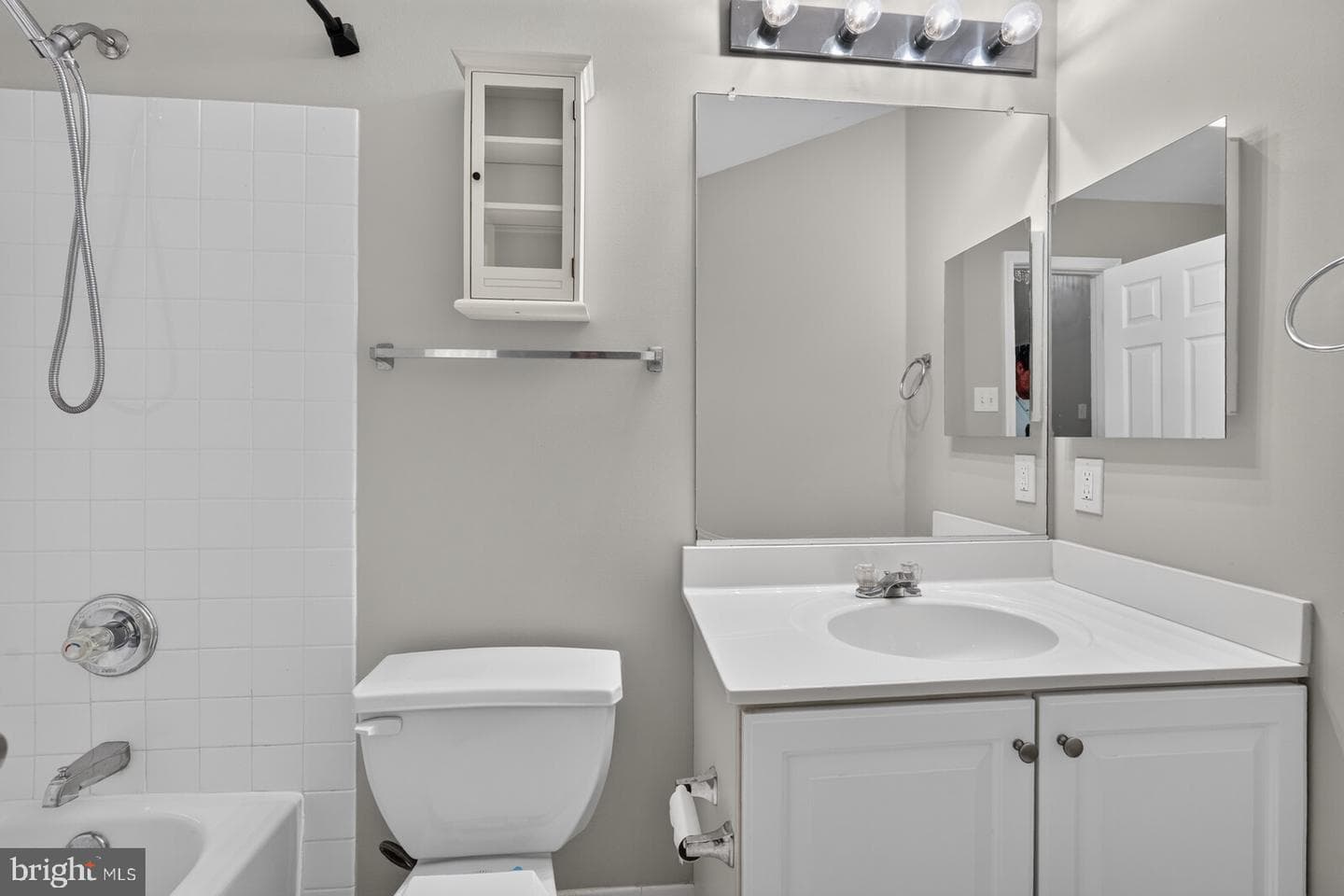 6049 Blue Point Court photo 21