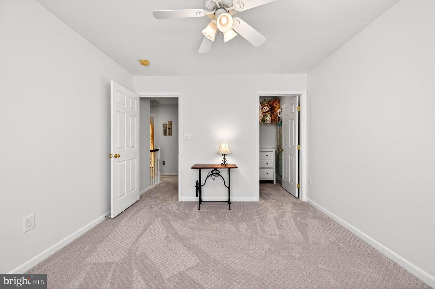7239 Lyndsey Way photo 16