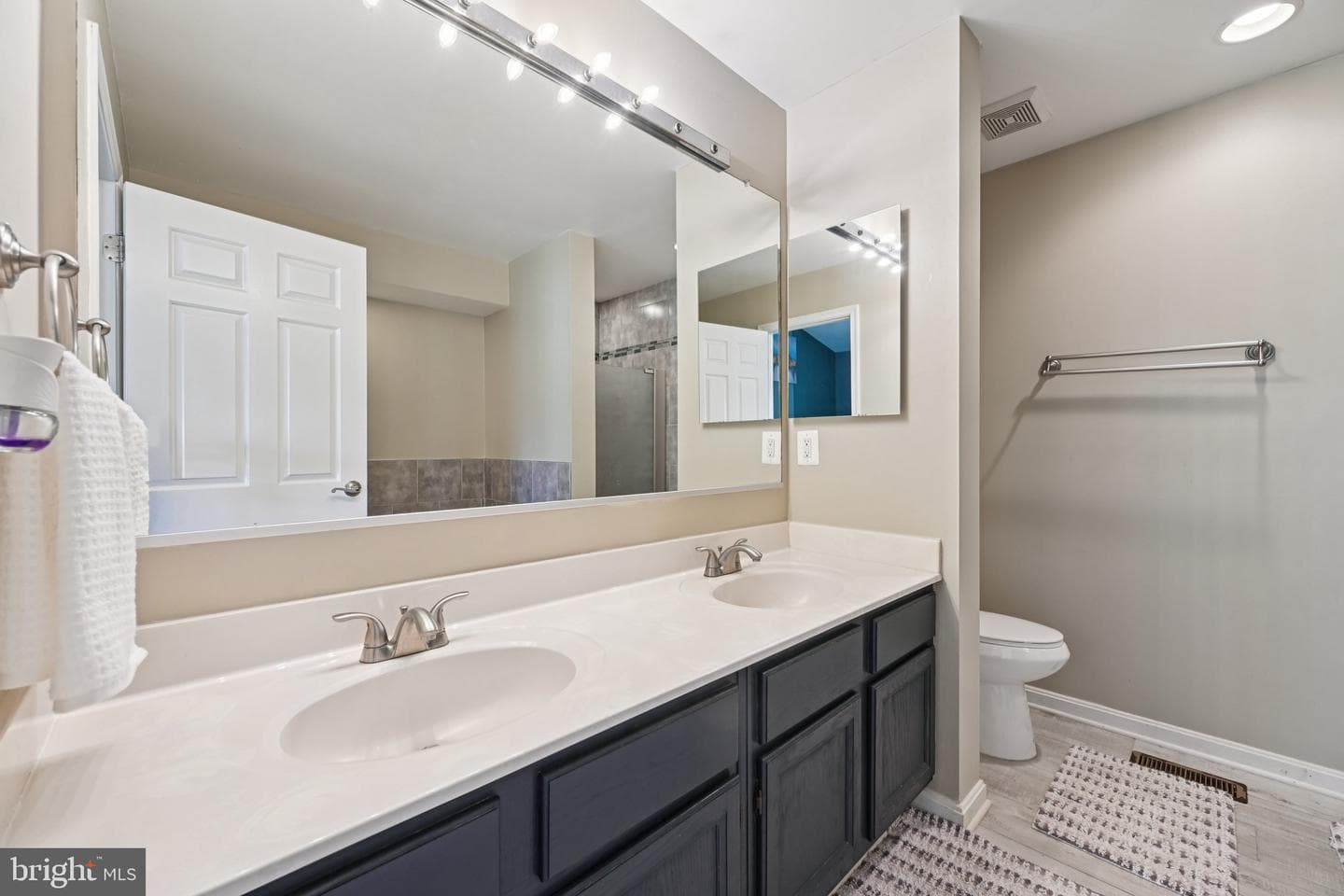 5095 Columbia Road #16 photo 16