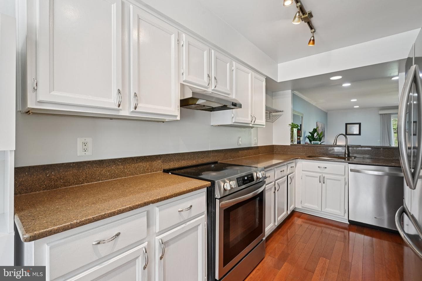 5095 Columbia Road #16 photo 31