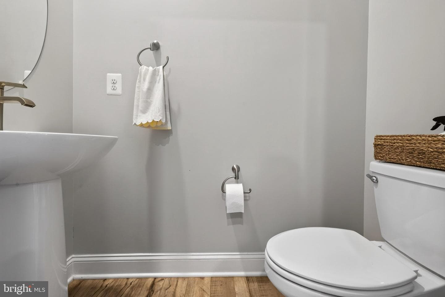 7564 Warburg Way photo 23