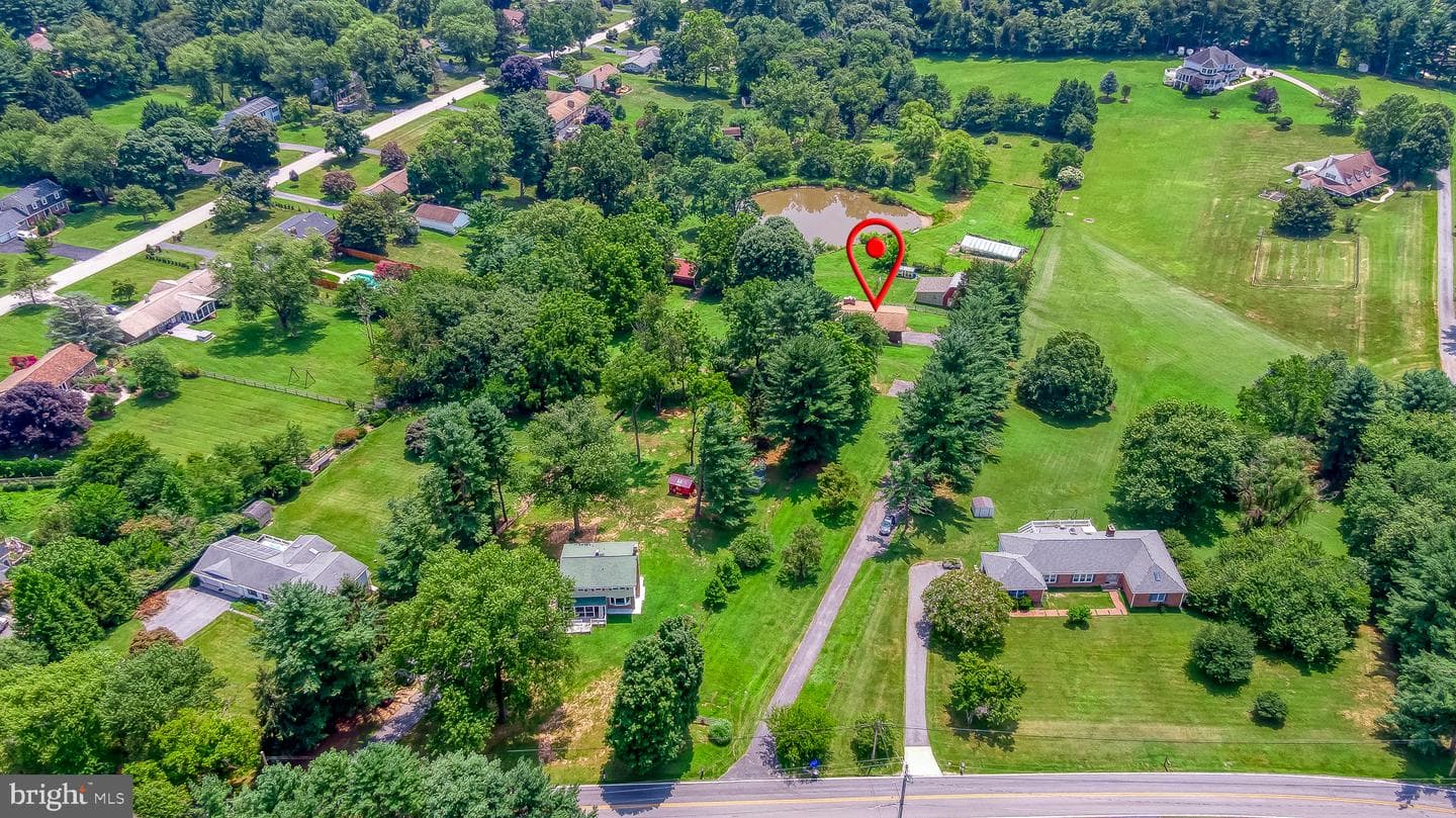 12693 Triadelphia Road photo 4