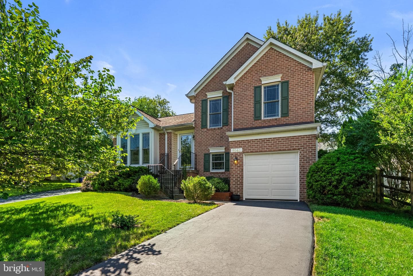 9543 Ridgeview Drive photo 1
