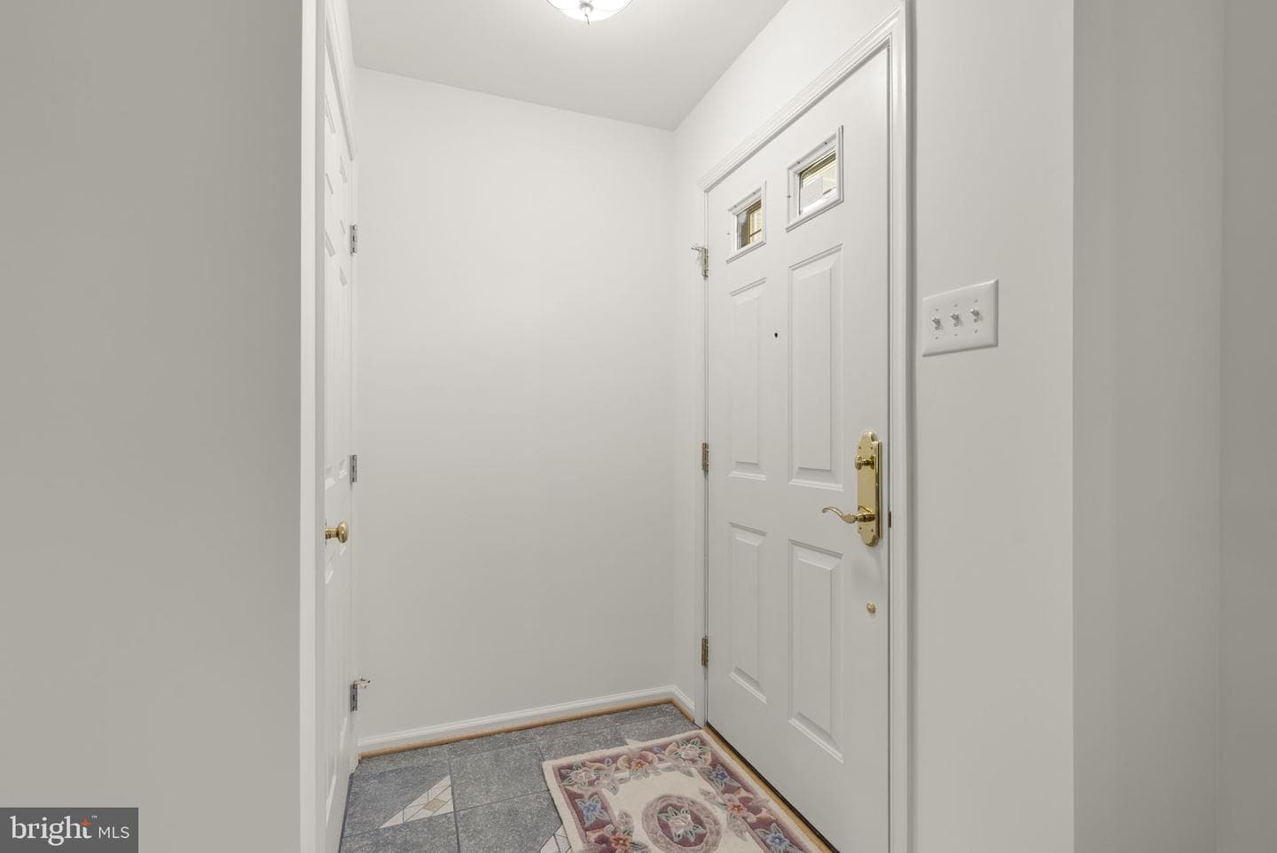 9543 Ridgeview Drive photo 4