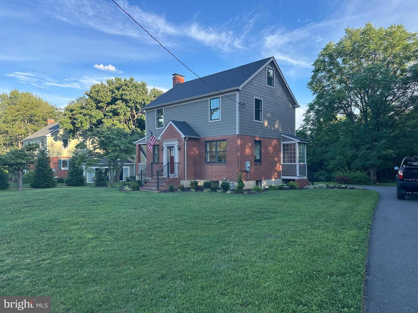 5818 Montgomery Road photo 1