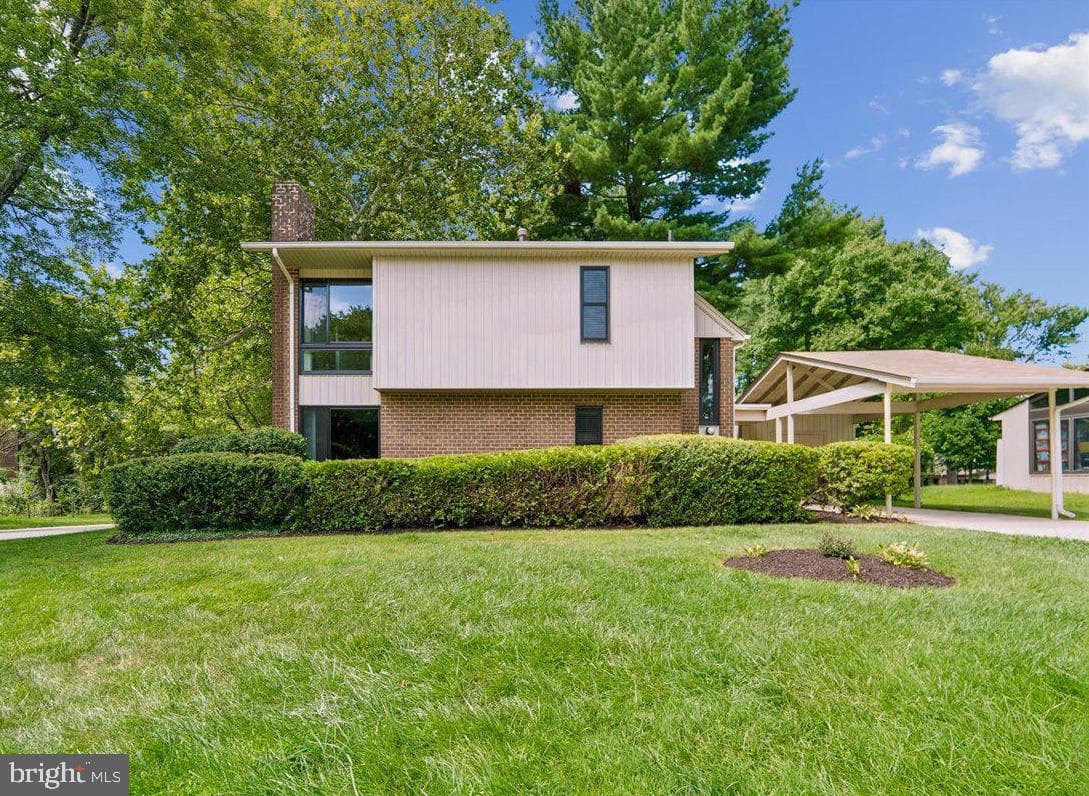 5357 Graywing Court photo 1