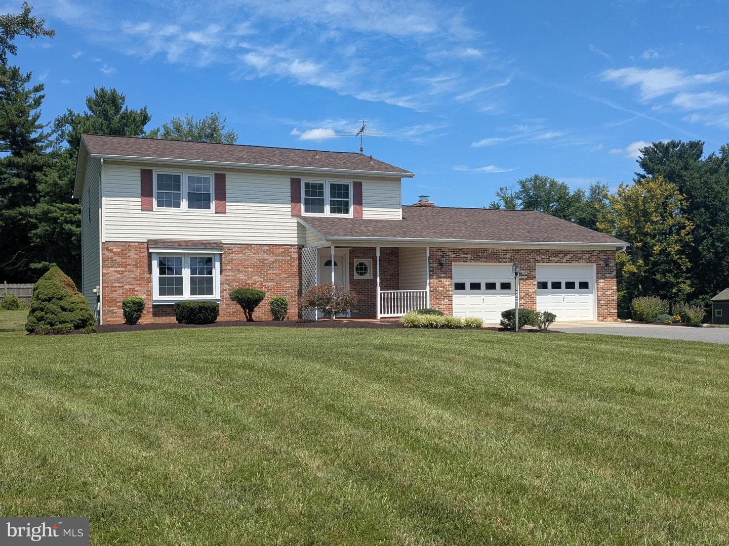 7464 Flamewood Drive photo 1