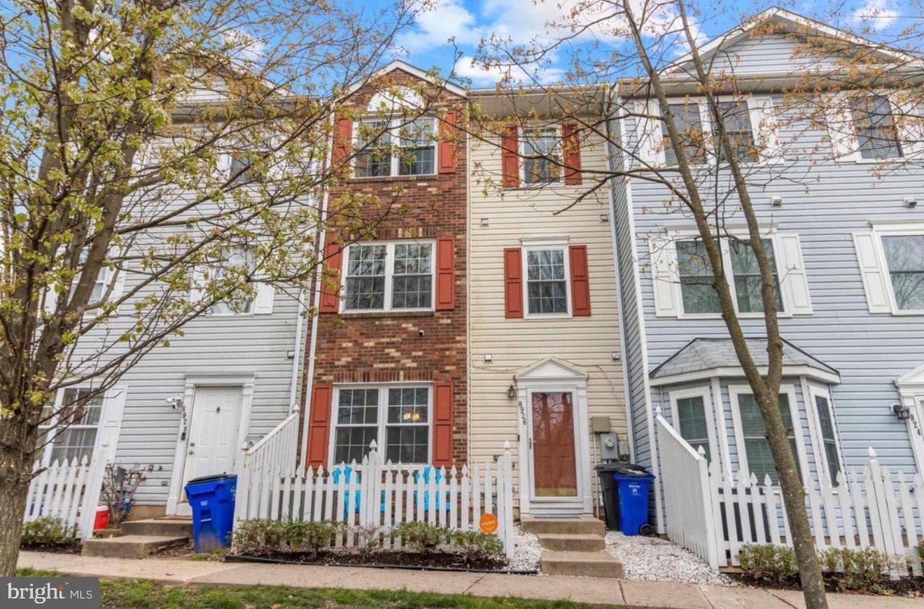 8926 Mallard Court photo 1
