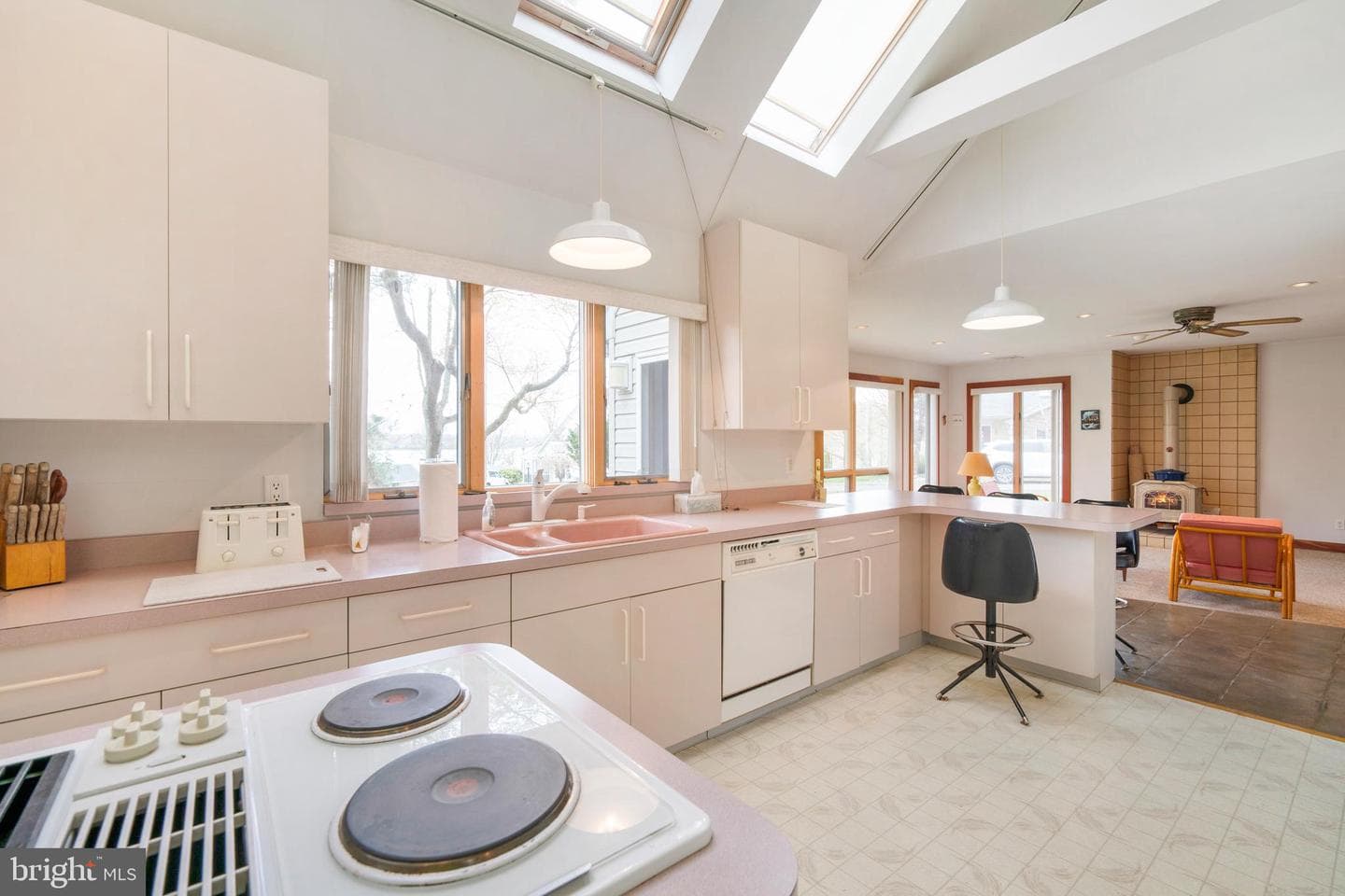 14110 3rd Avenue photo 13