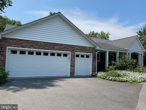 7694 Waterview Lane photo 5