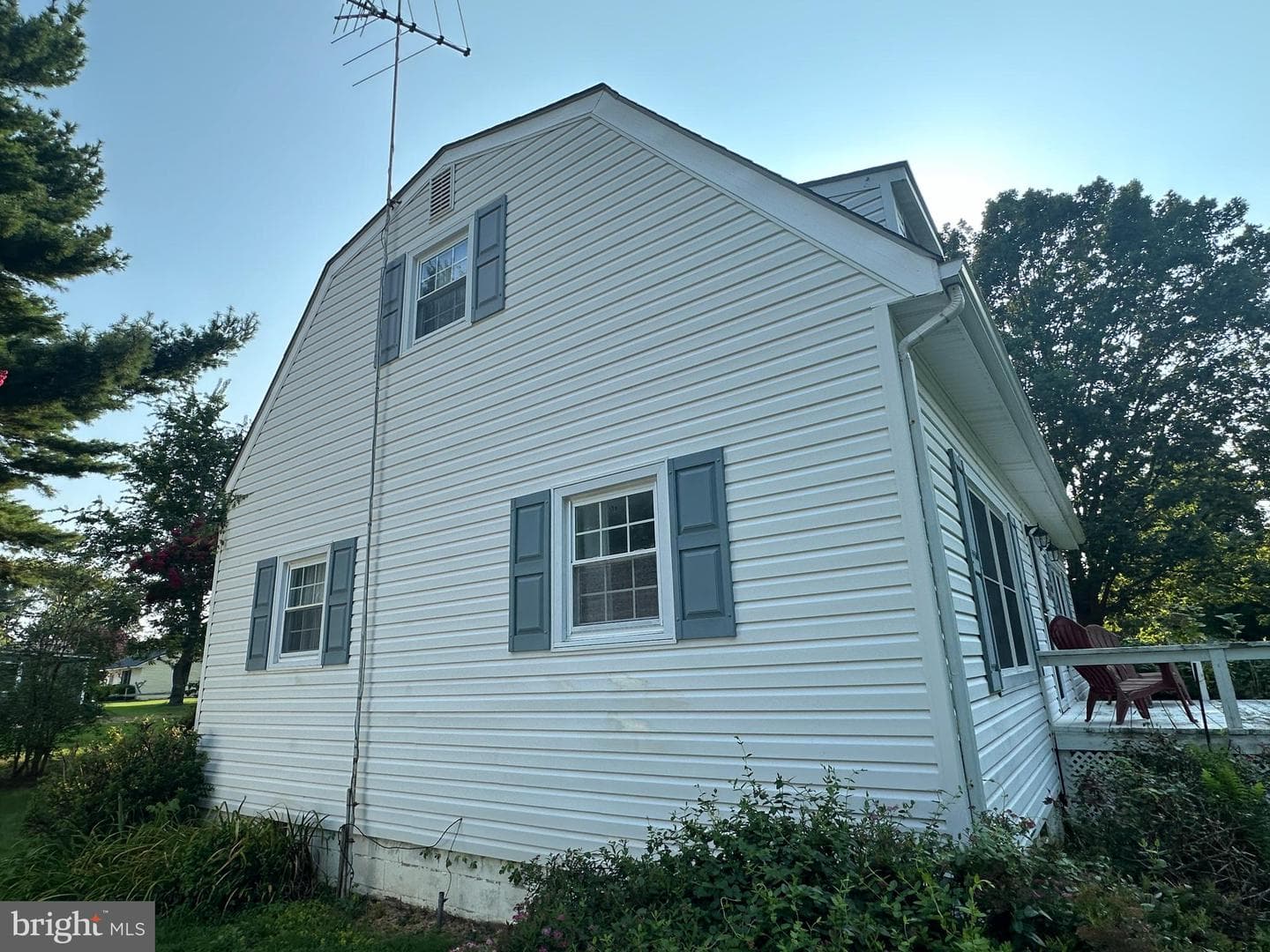 20709 Wilkins Avenue photo 3