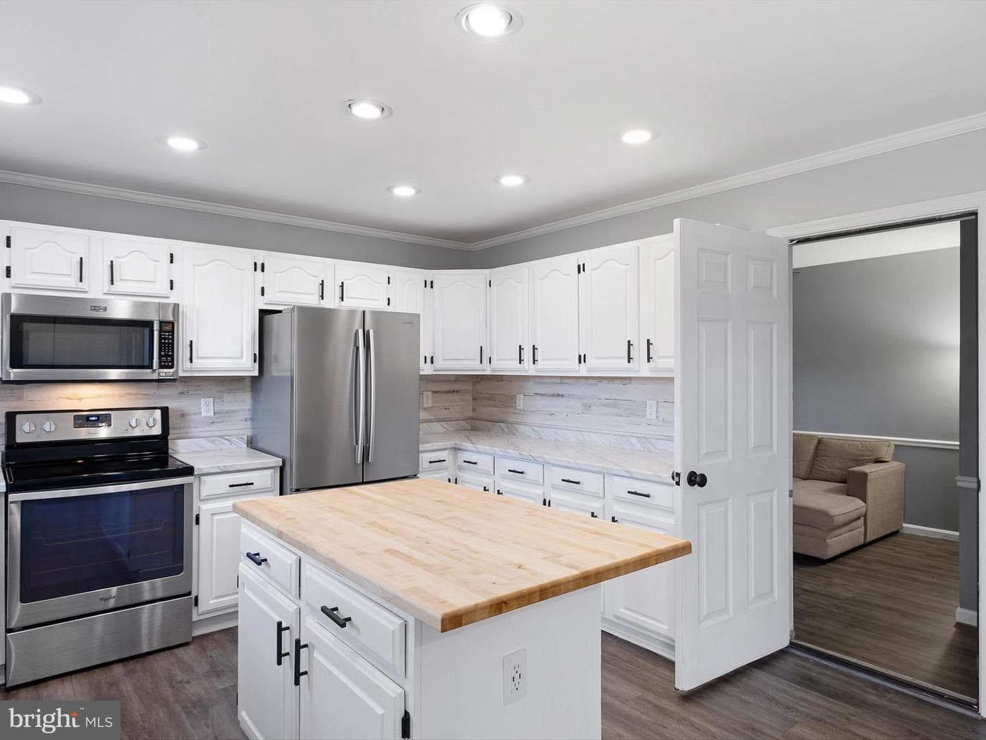 199 Birchwood Lane photo 11