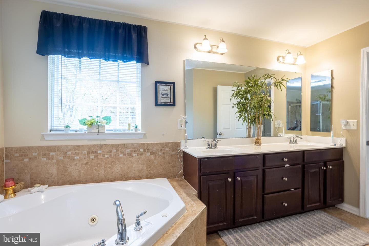 325 Devon Drive photo 33