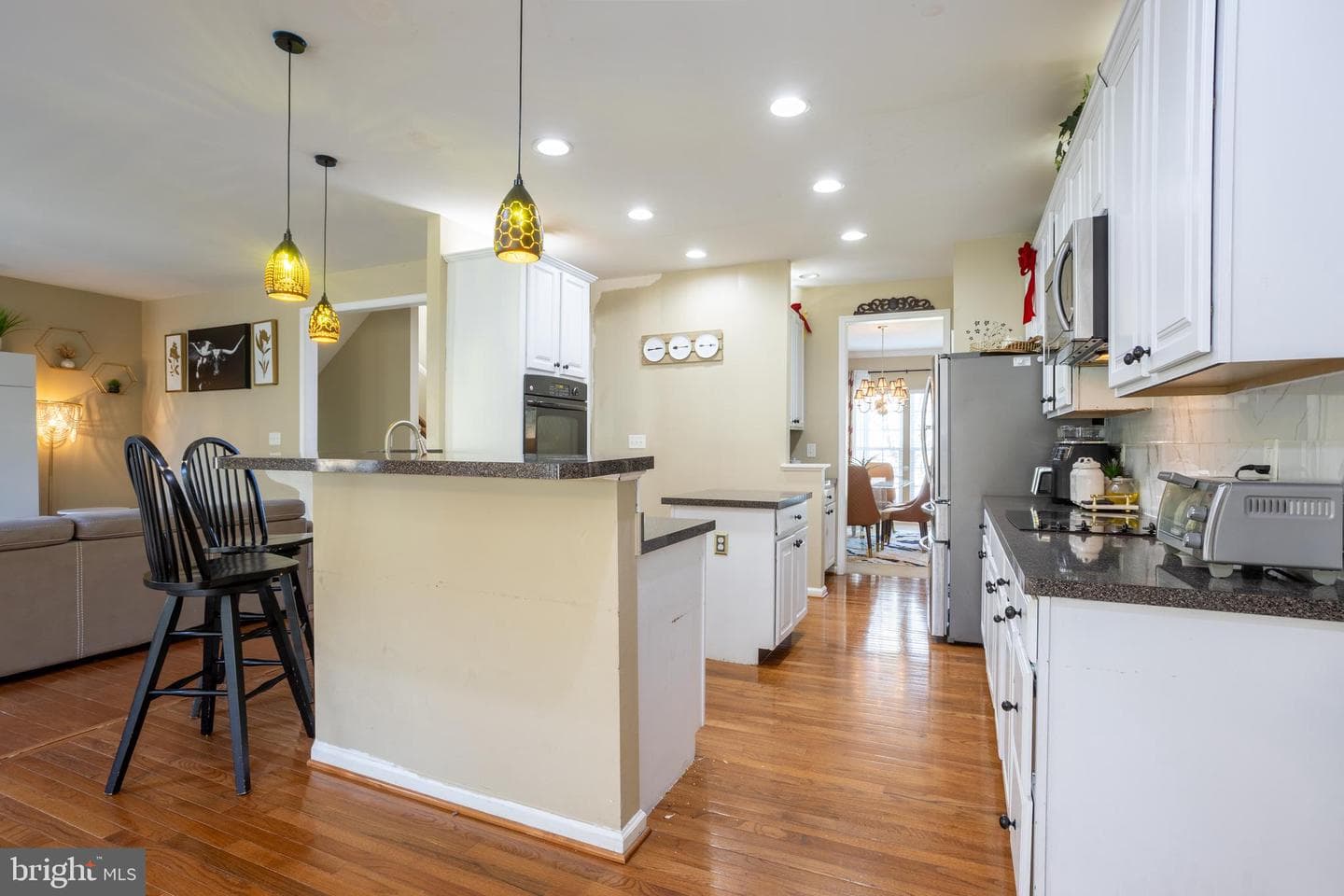 325 Devon Drive photo 7