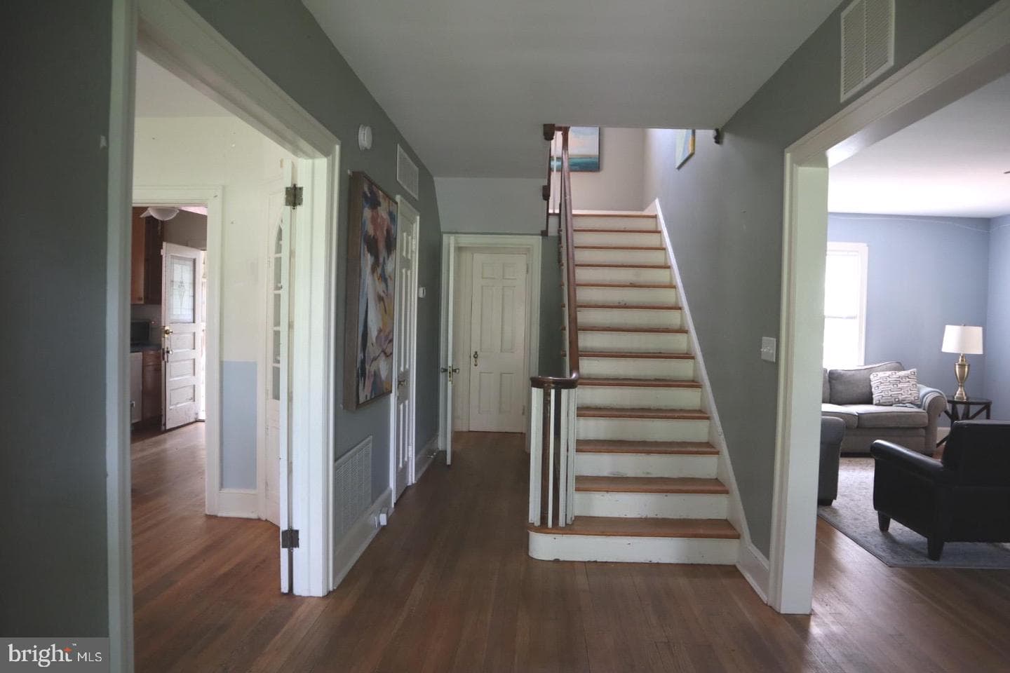 305 Washington Avenue photo 9