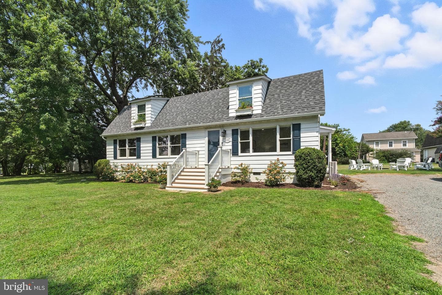 21311 Lee Street photo 2