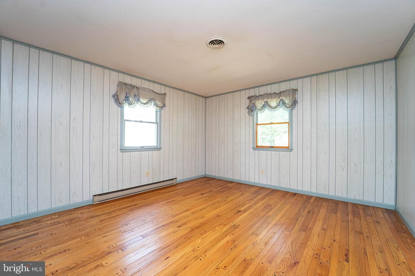 10751 Millbrook Drive photo 29