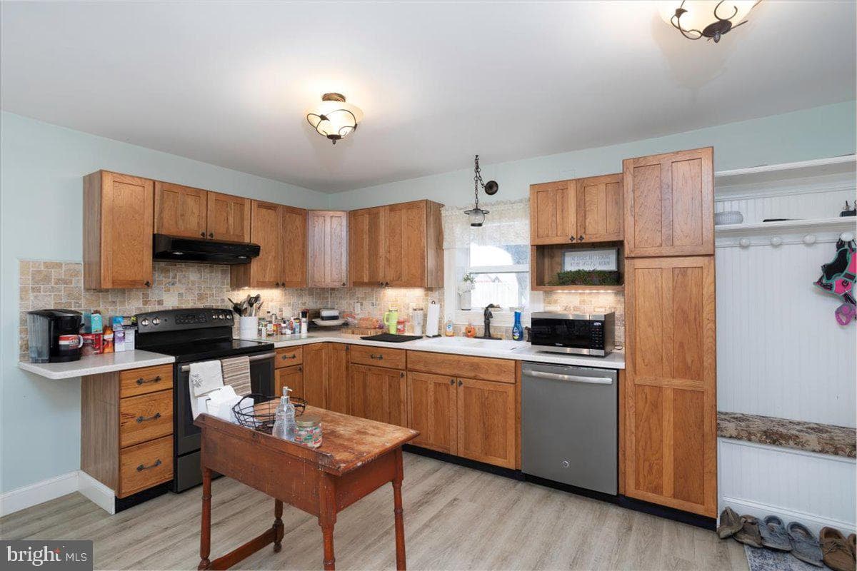 356 Cypress Street photo 4