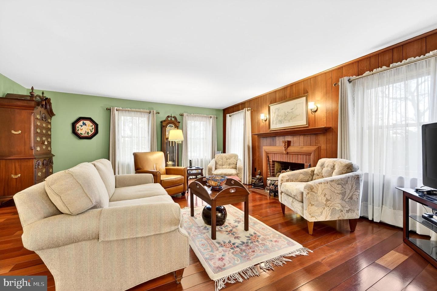 201 Greenwood Avenue photo 17